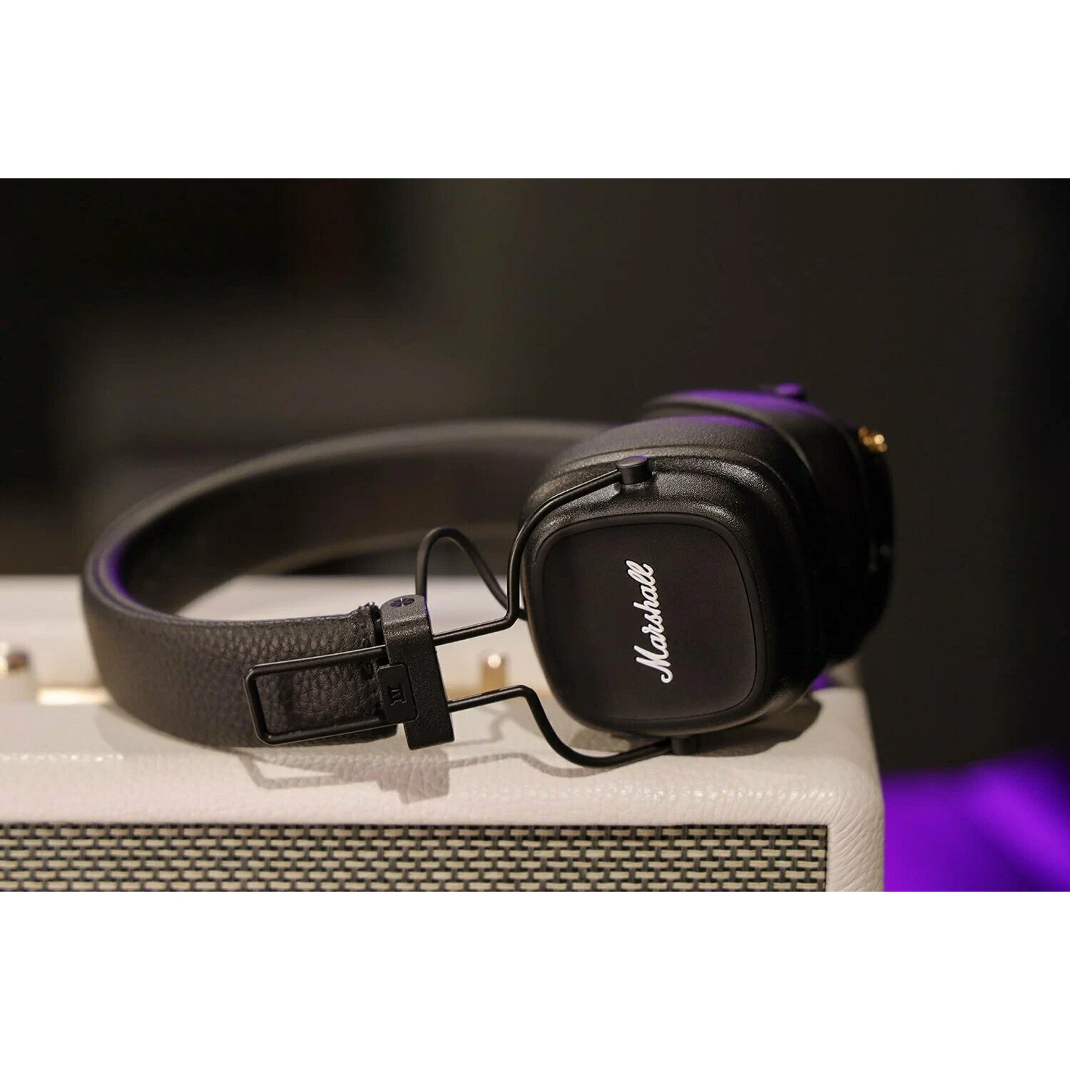 Беспроводные наушники Marshall Major 4 black, накладные, Bluetooth 5.0, 80 ч работы изображение 5