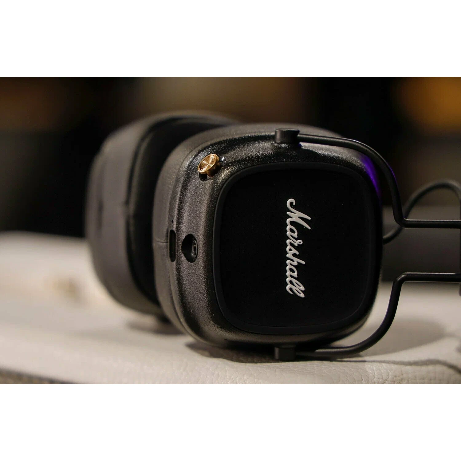 Беспроводные наушники Marshall Major 4 black, накладные, Bluetooth 5.0, 80 ч работы изображение 7